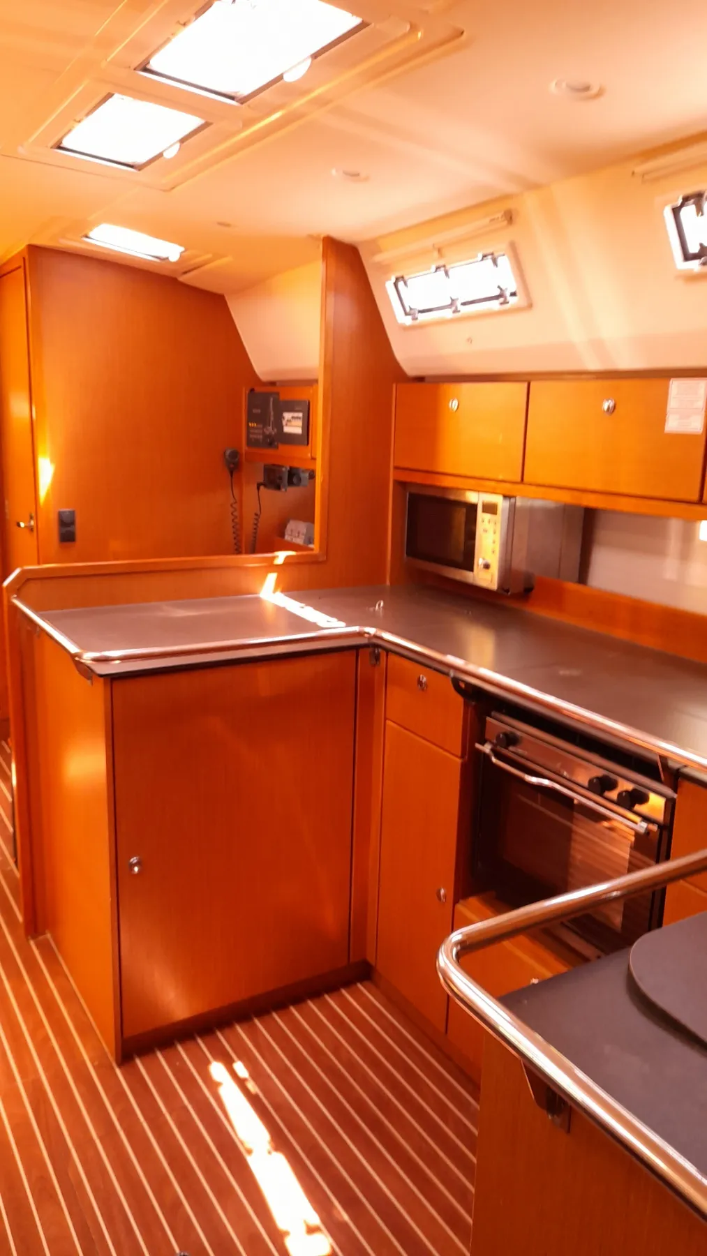 Image slide 129889