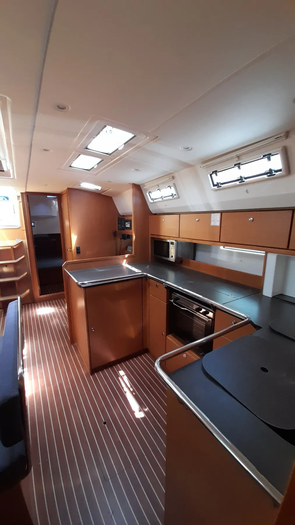 Image slide 129890