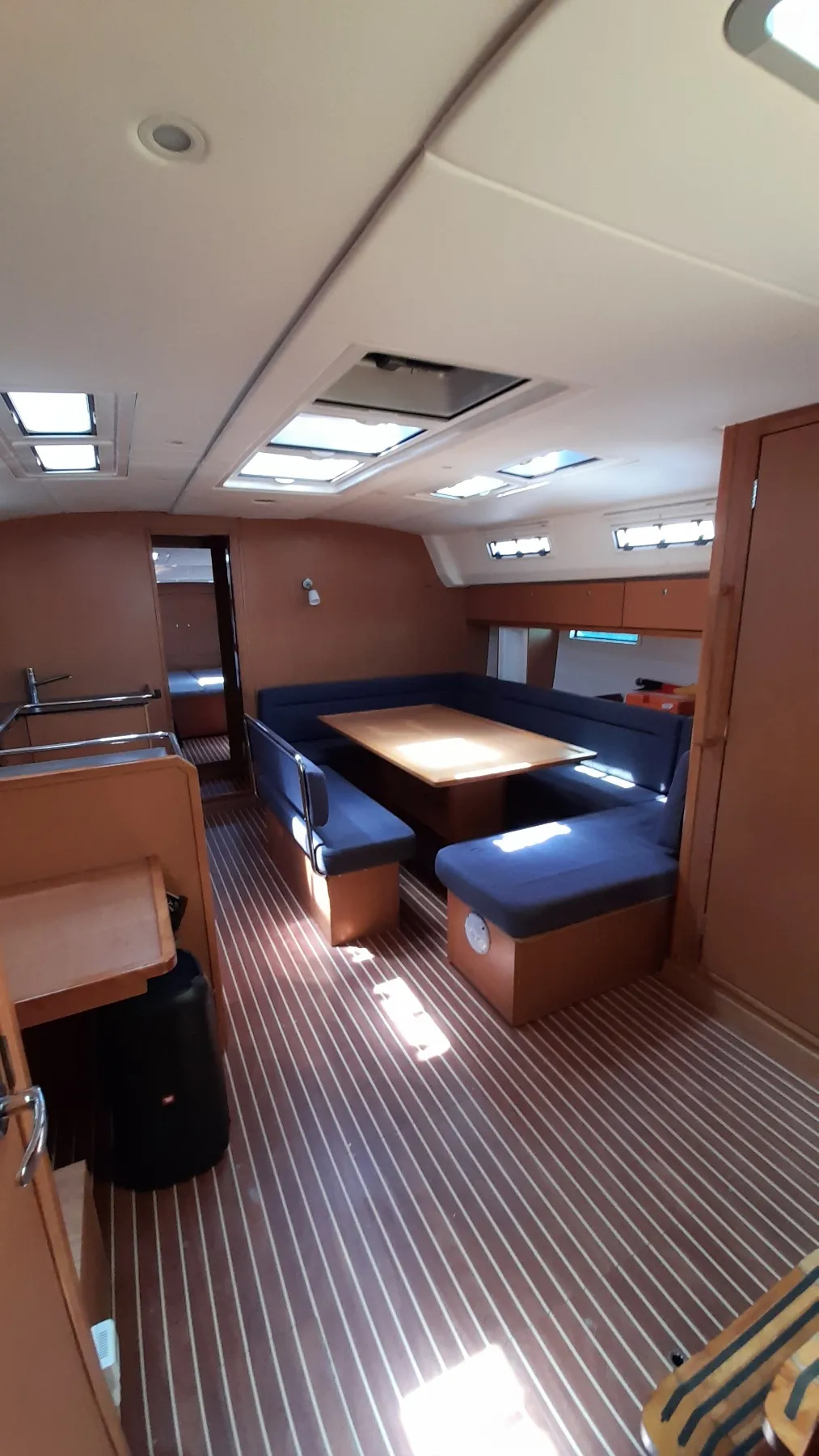 Image slide 129903