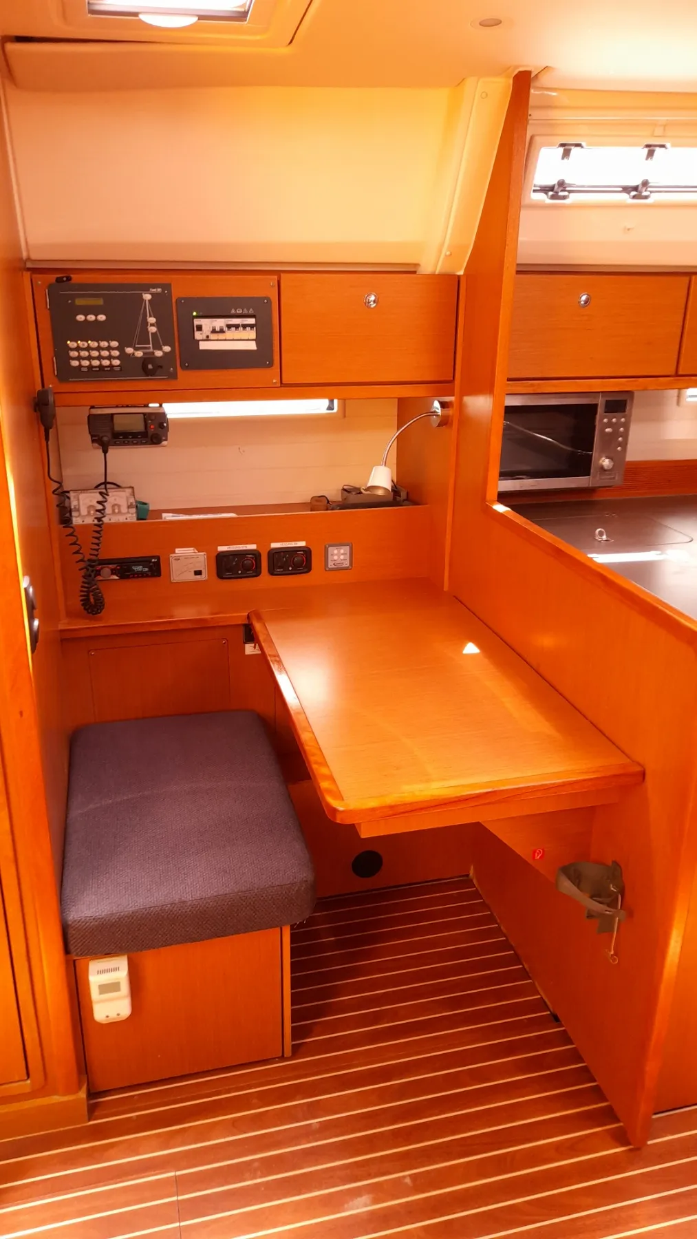 Image slide 129908