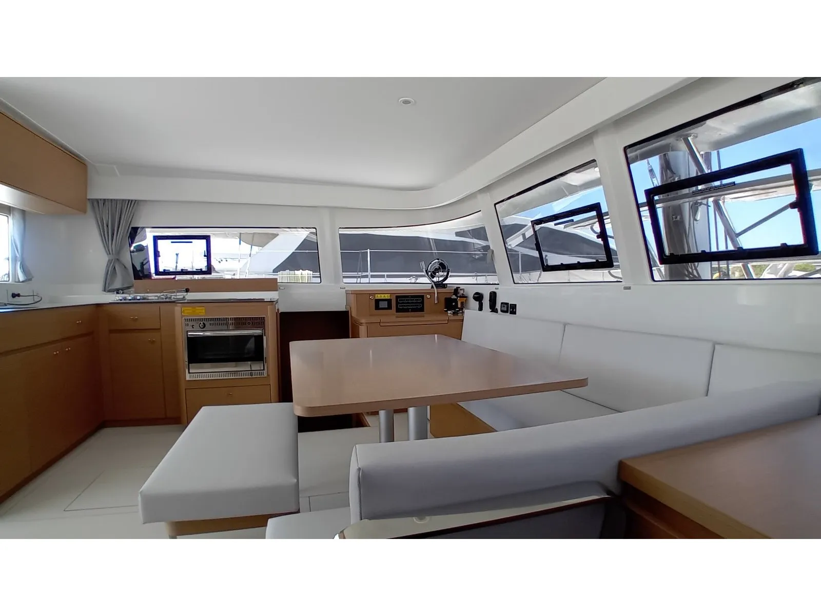 Image slide 129931