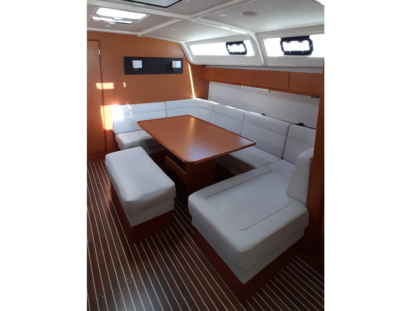 Image slide 129993