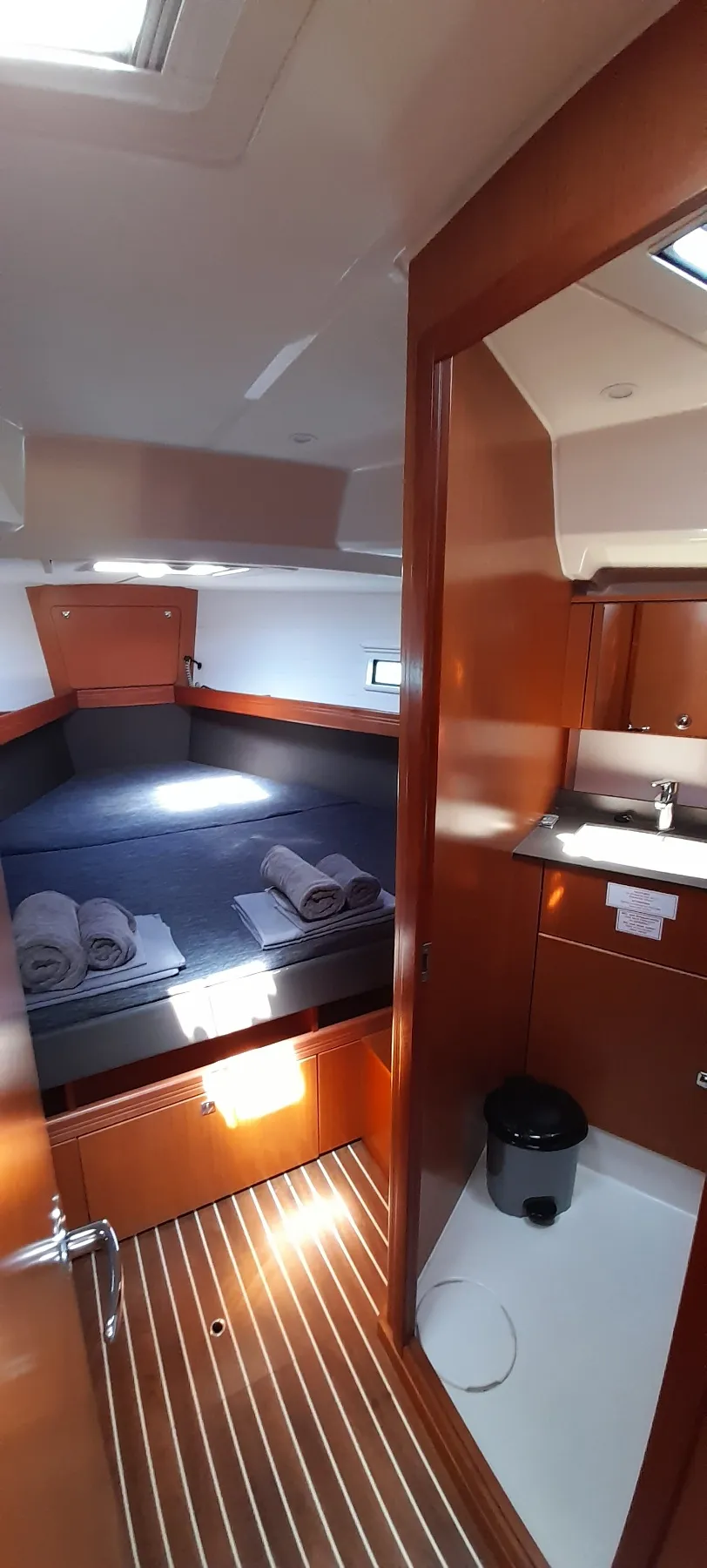 Image slide 130028