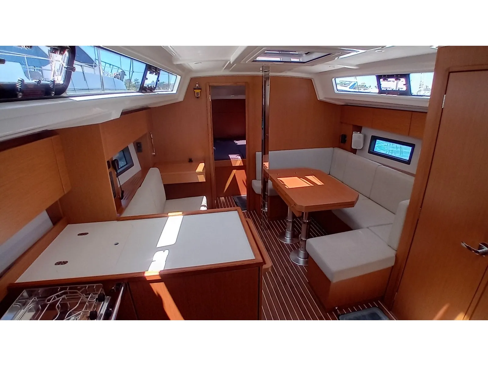 Image slide 130136