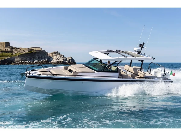 Axopar 37  Sun Top Axopar 37  Sun Top boat image