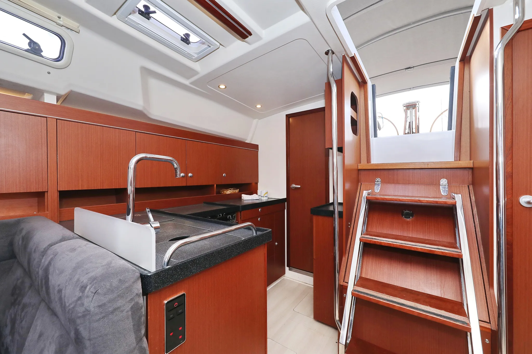 Image slide 13068