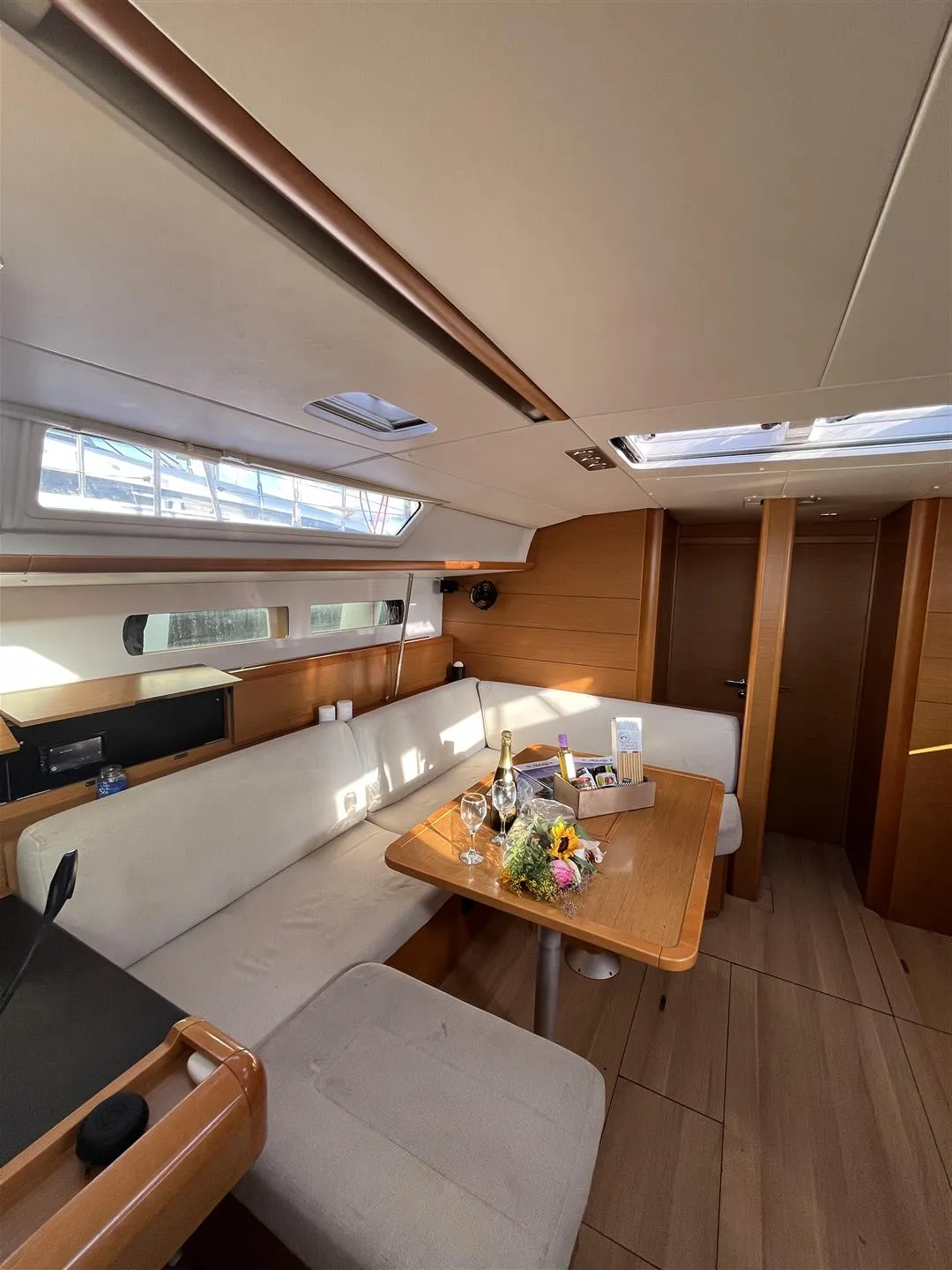 Image slide 130787