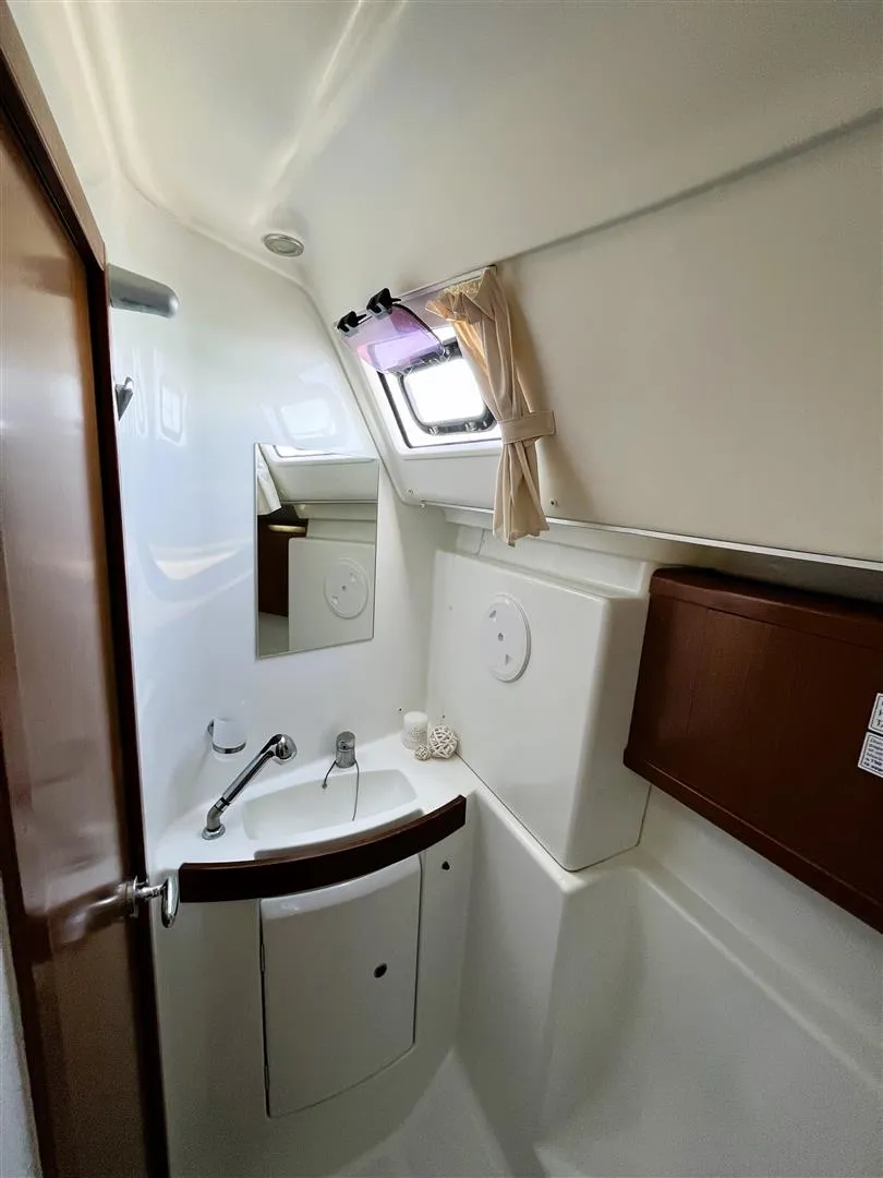 Image slide 130822