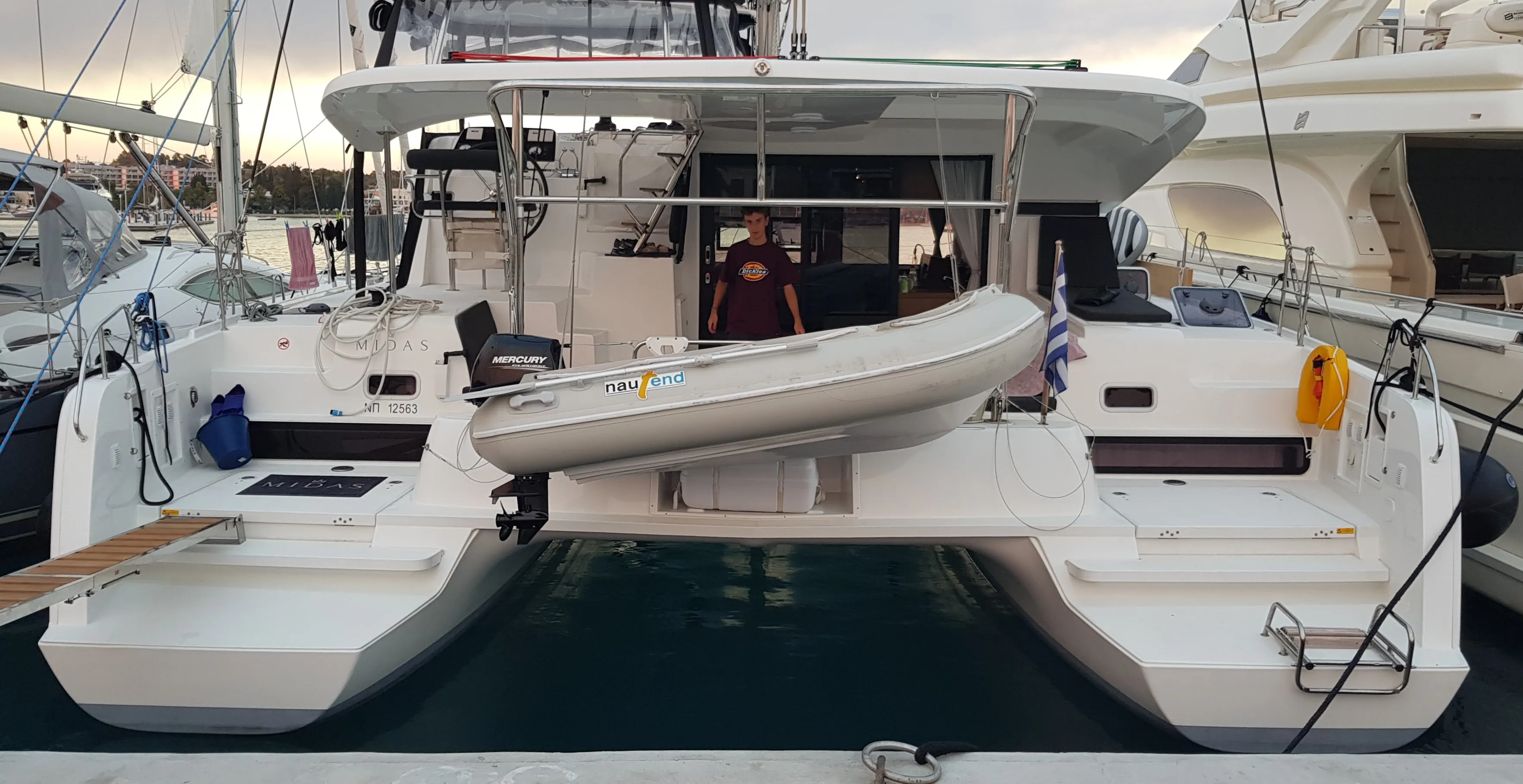 Image slide 130950