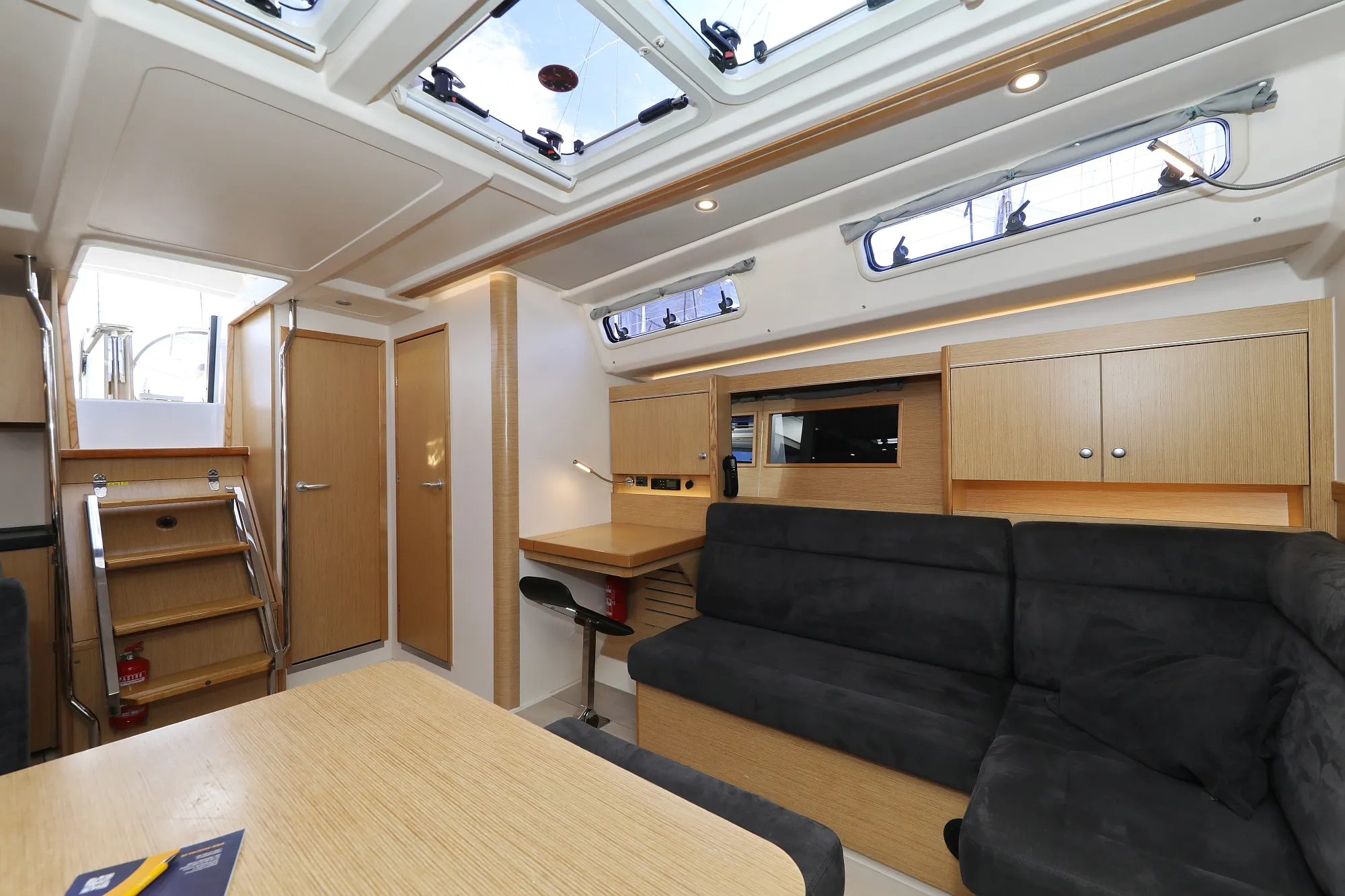 Image slide 13112