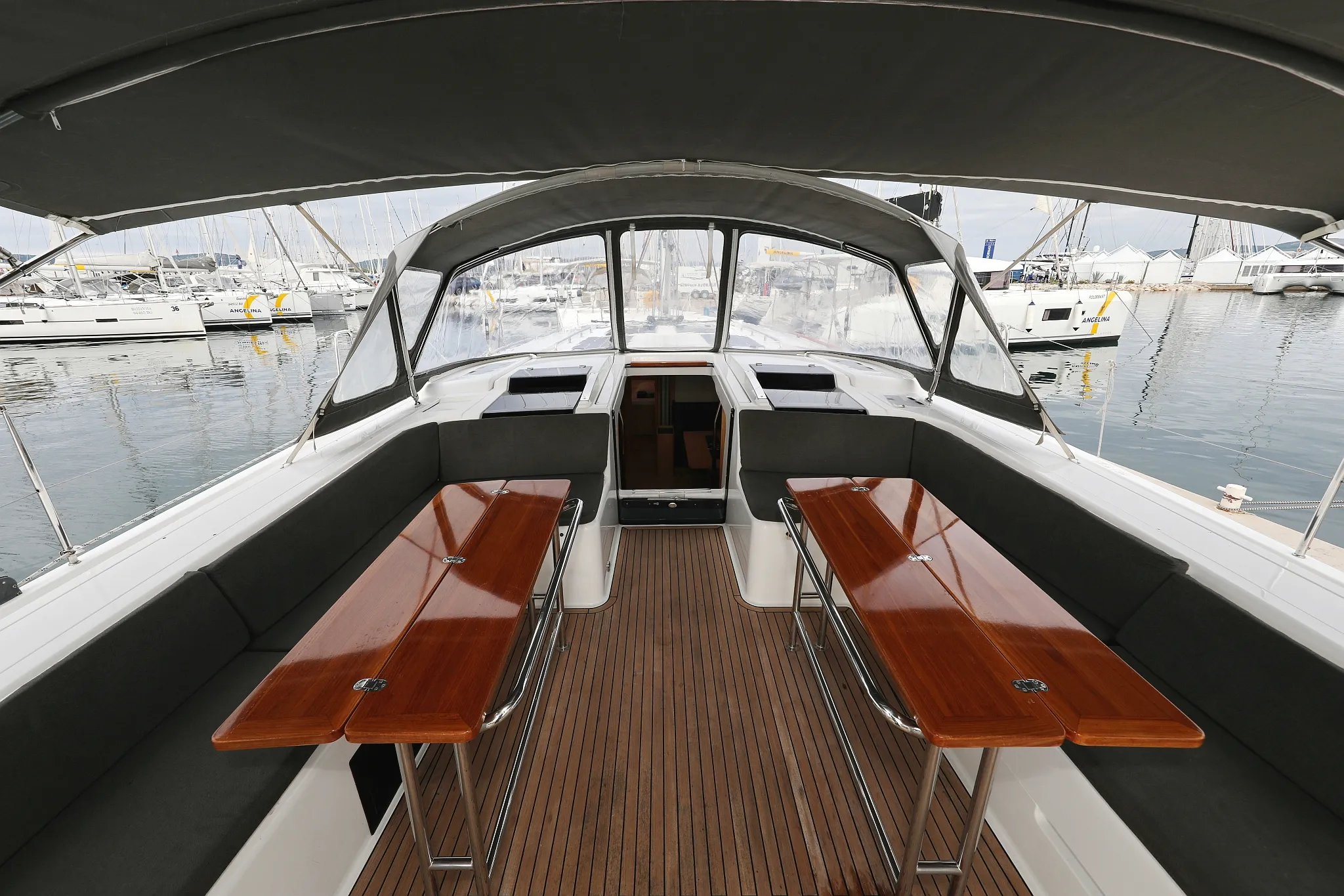 Image slide 13200