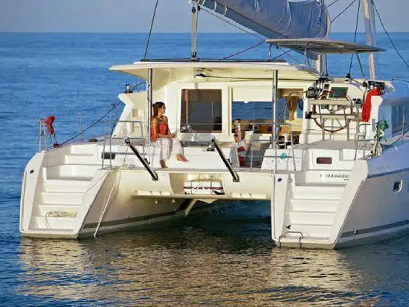 Lagoon 421 Paluko boat image