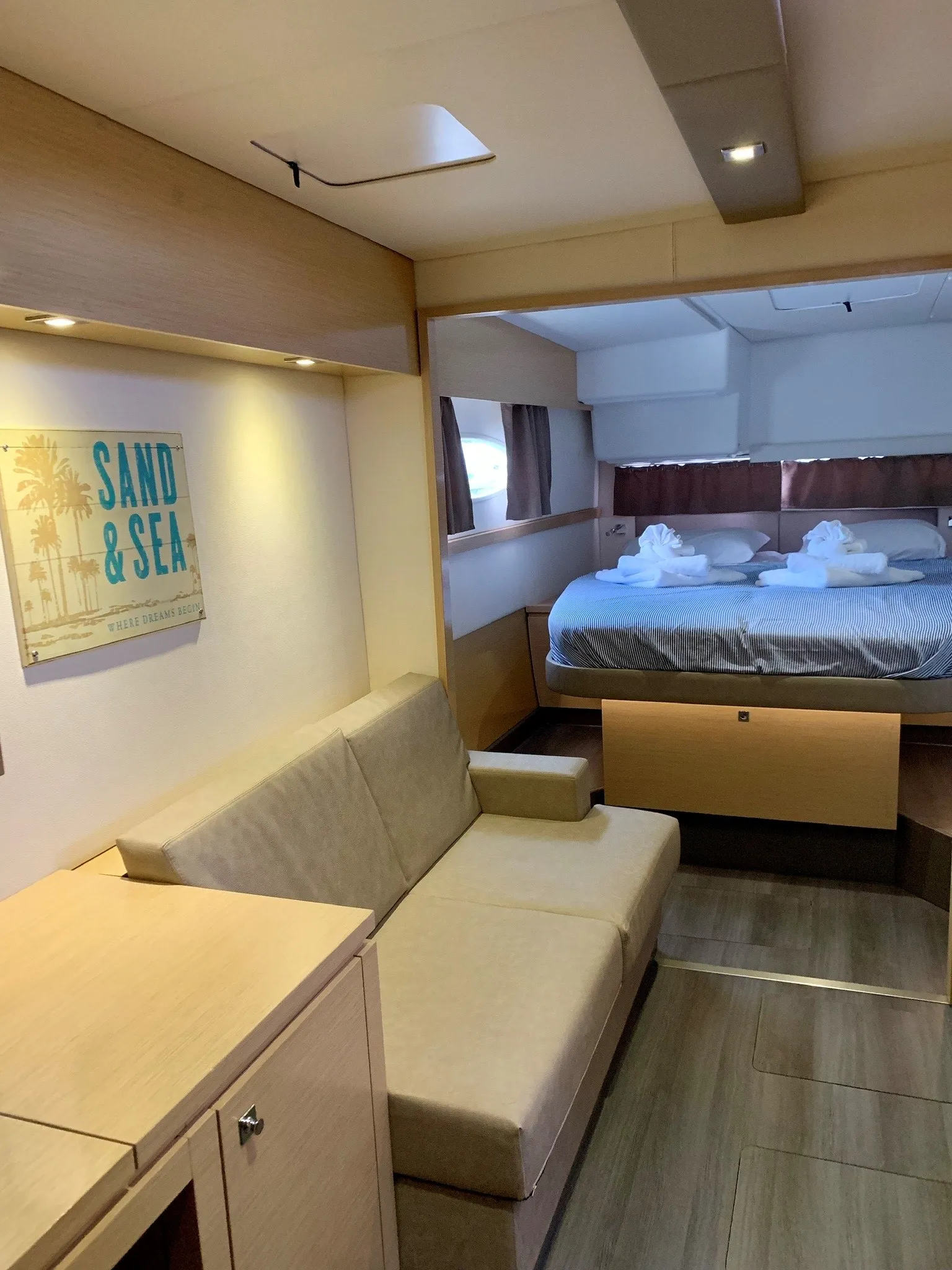 Image slide 132377