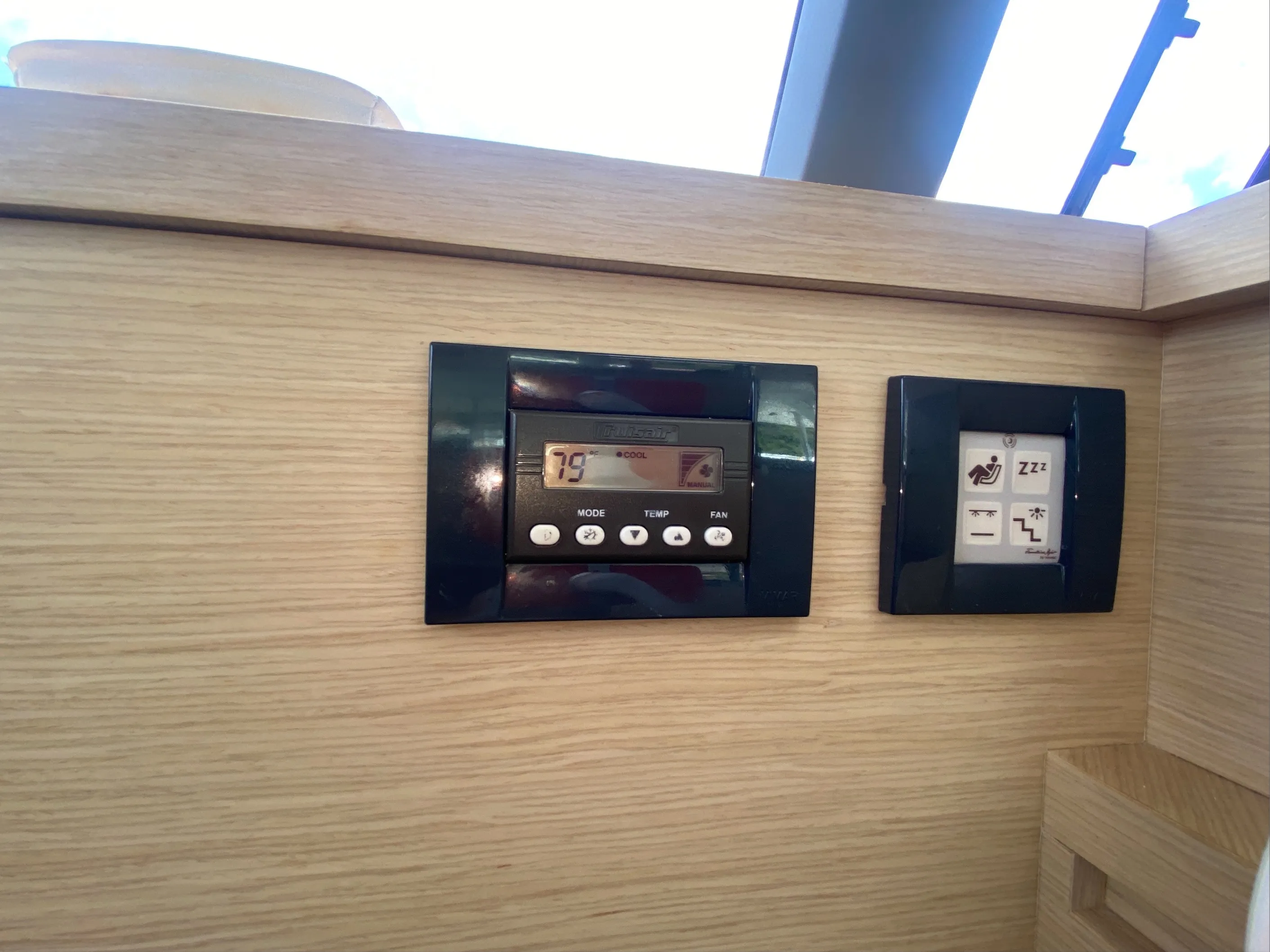 Image slide 132506