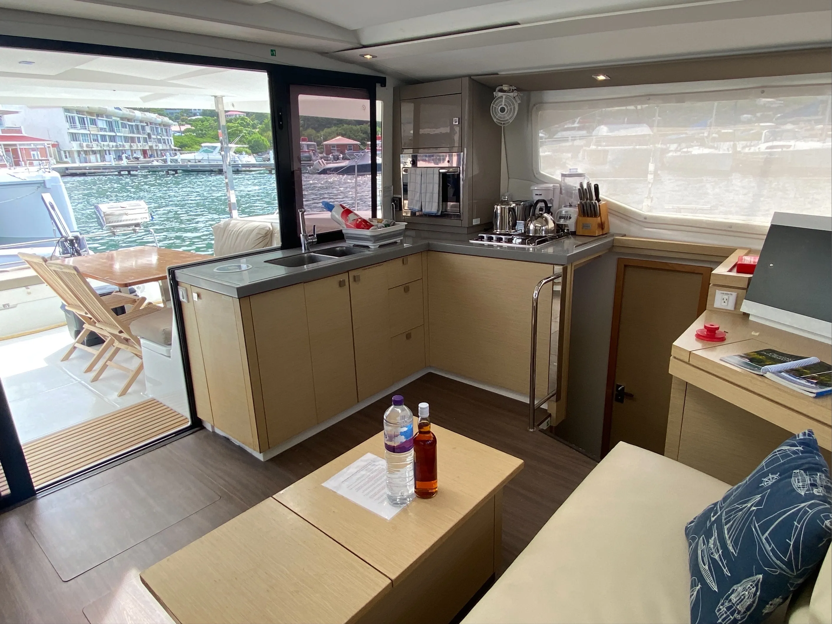 Image slide 132510