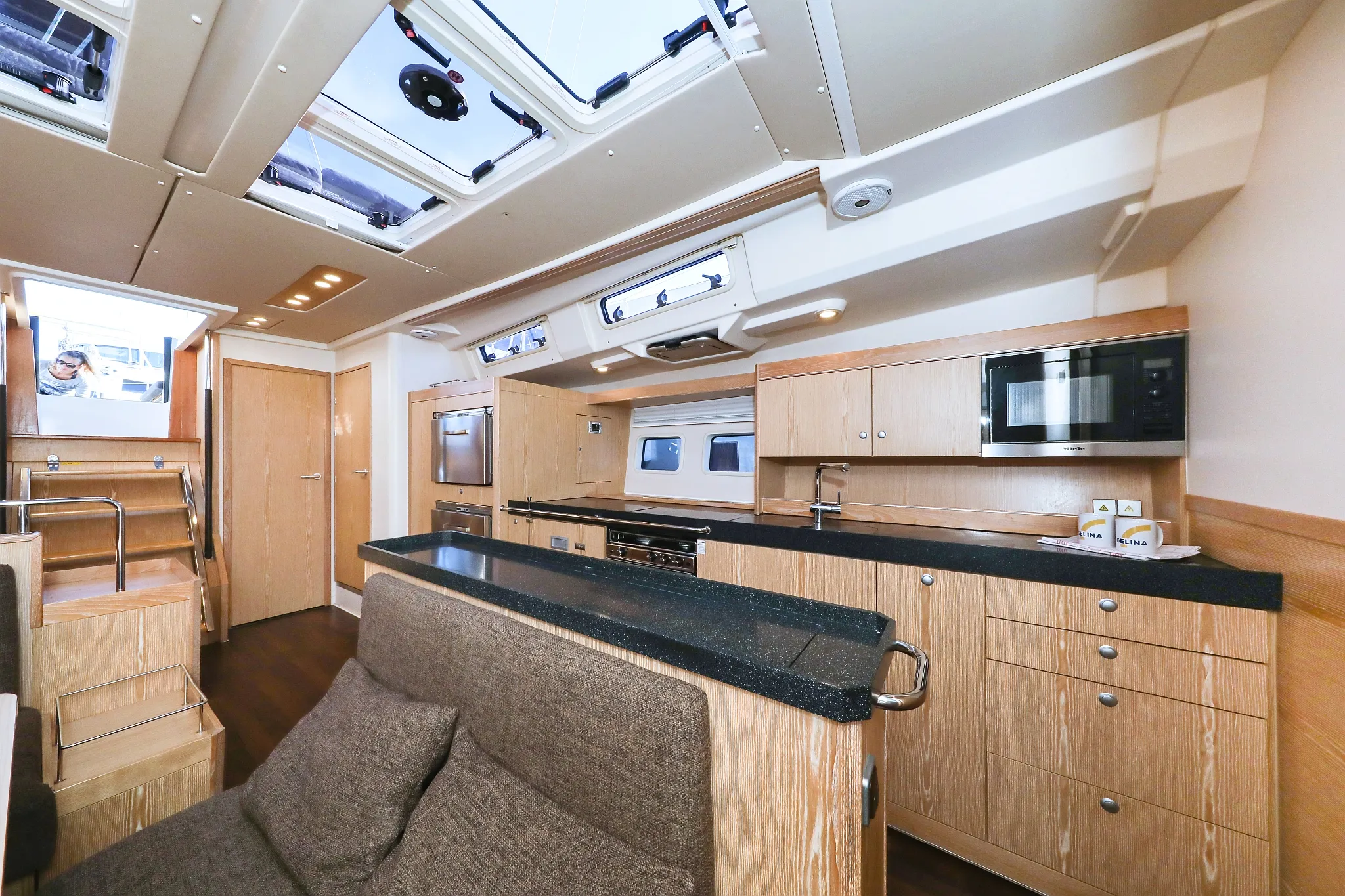 Image slide 13260