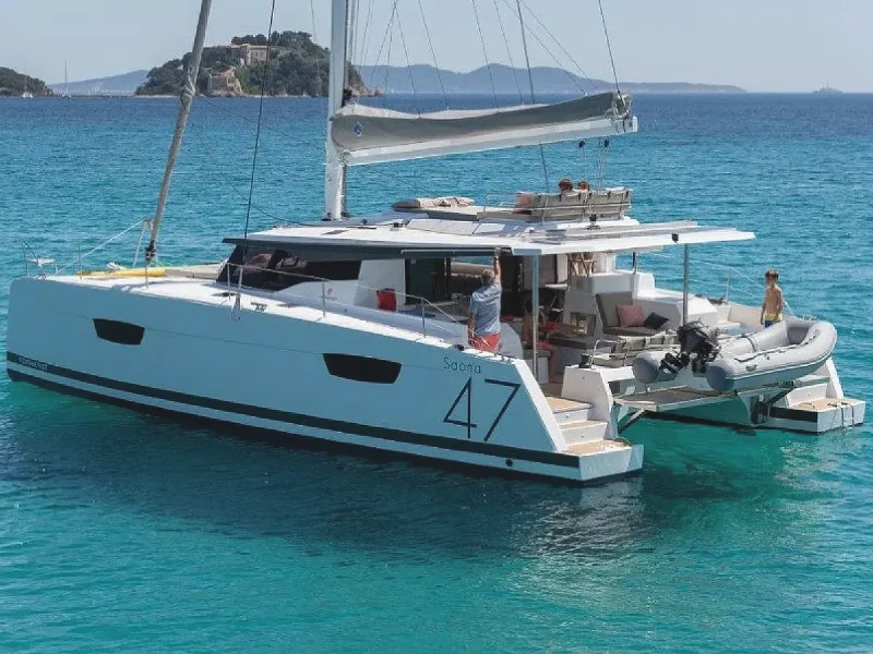 Saona 47 Parrot Ice boat image