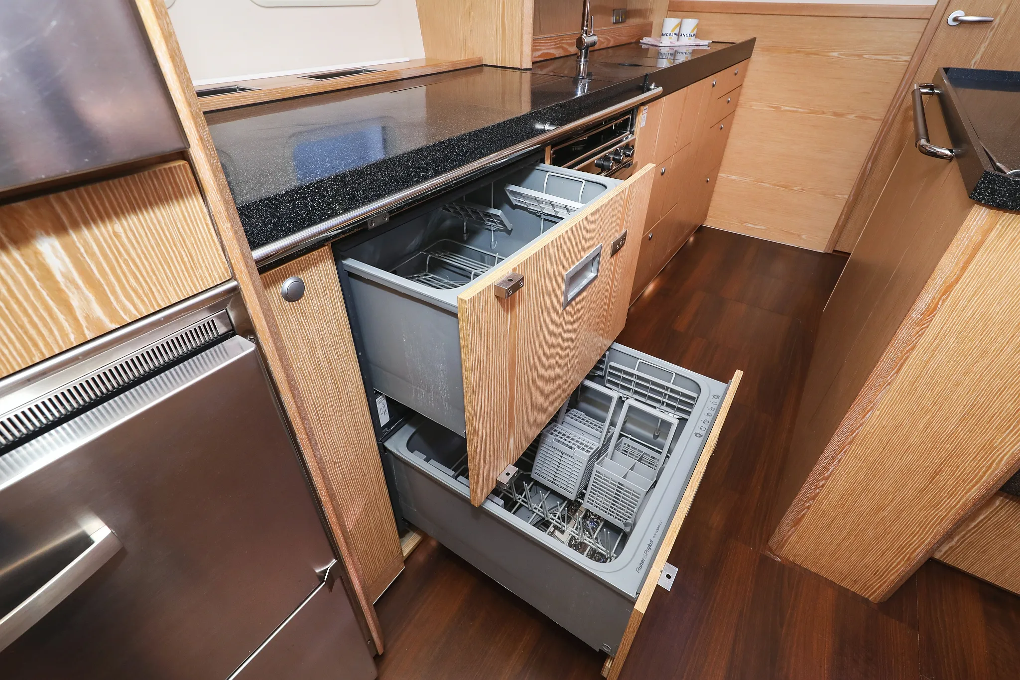 Image slide 13287
