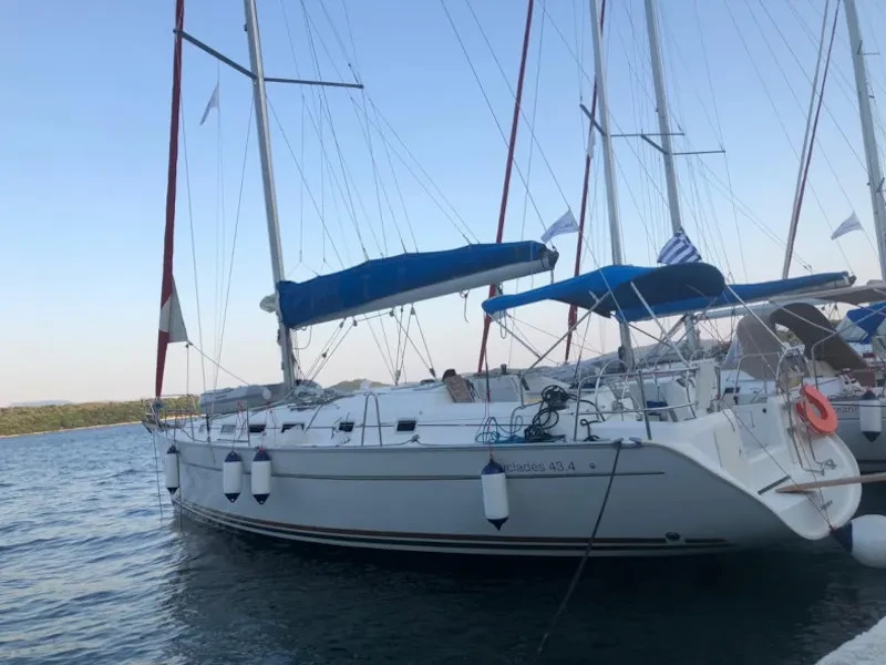 Cyclades 43.4 Crash boat image