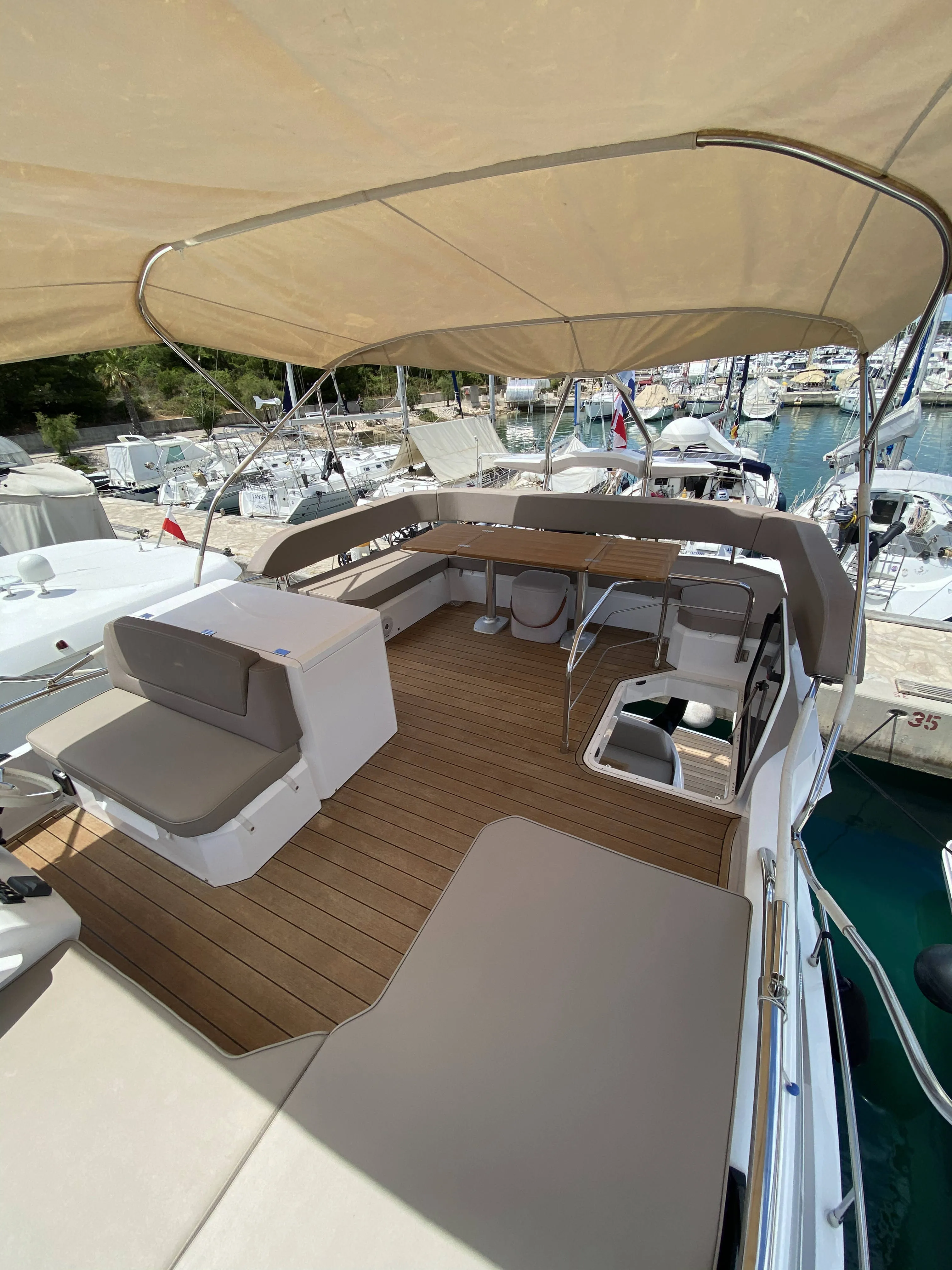 Image slide 132924