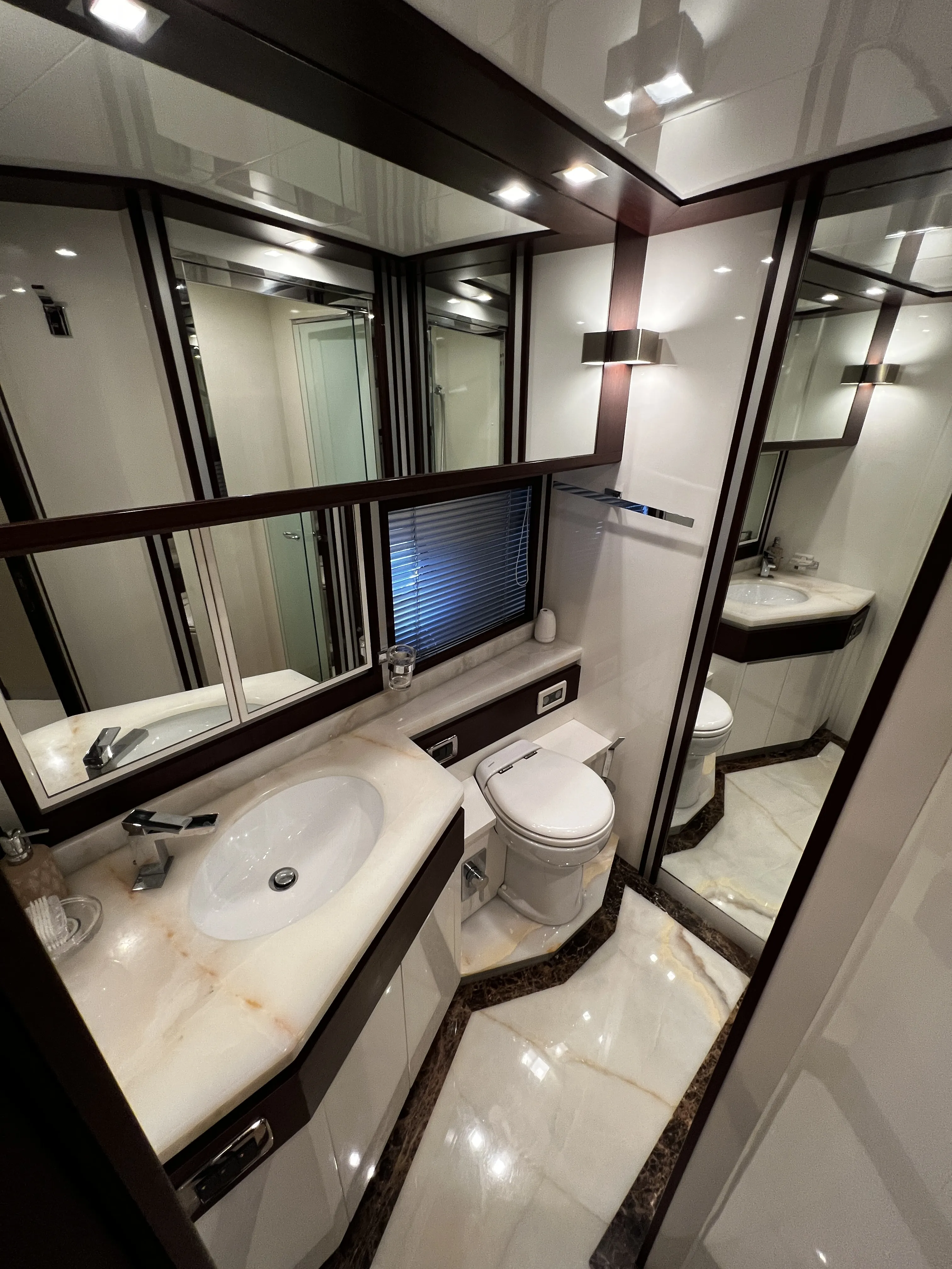 Image slide 132996
