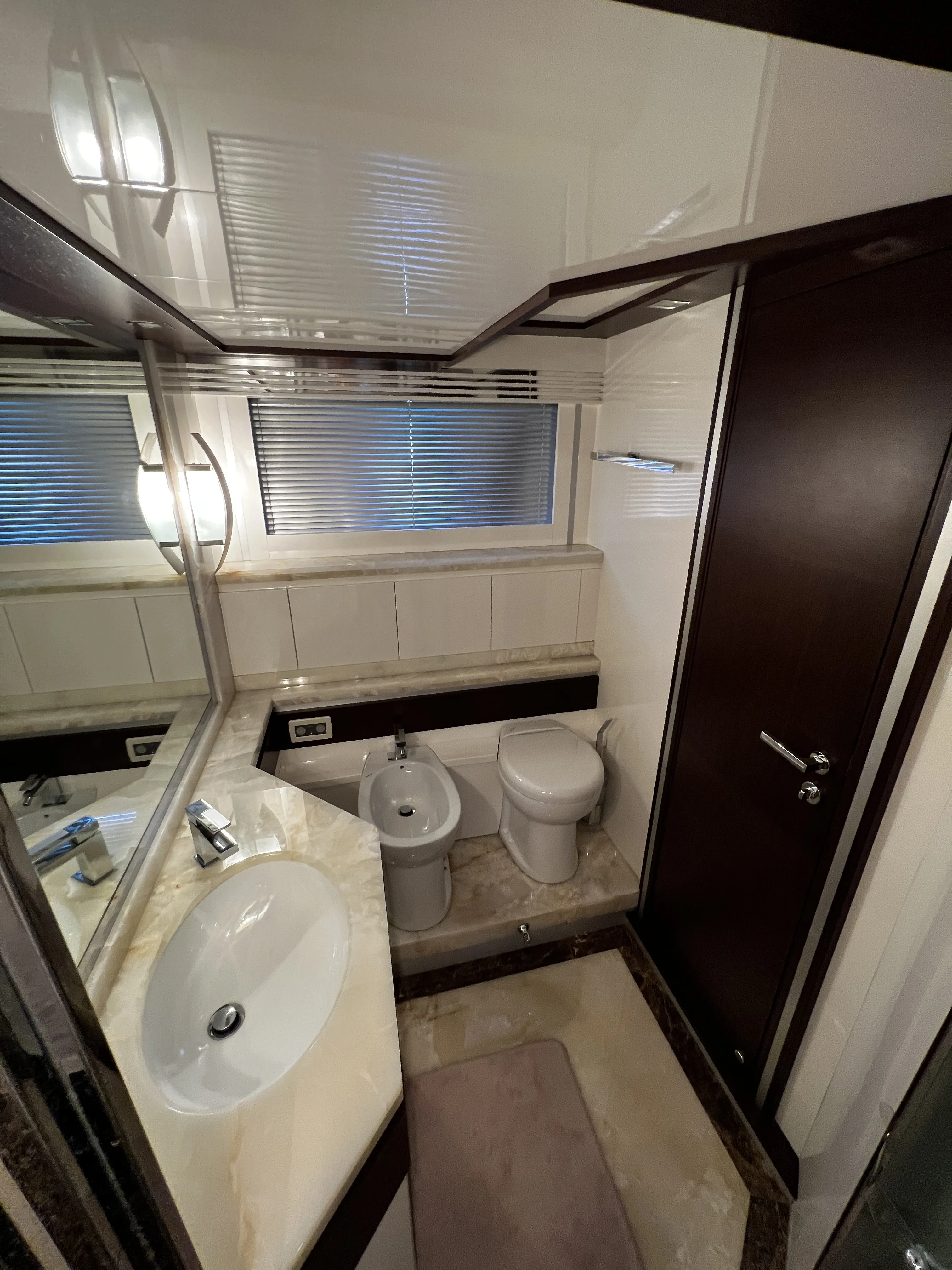 Image slide 133009