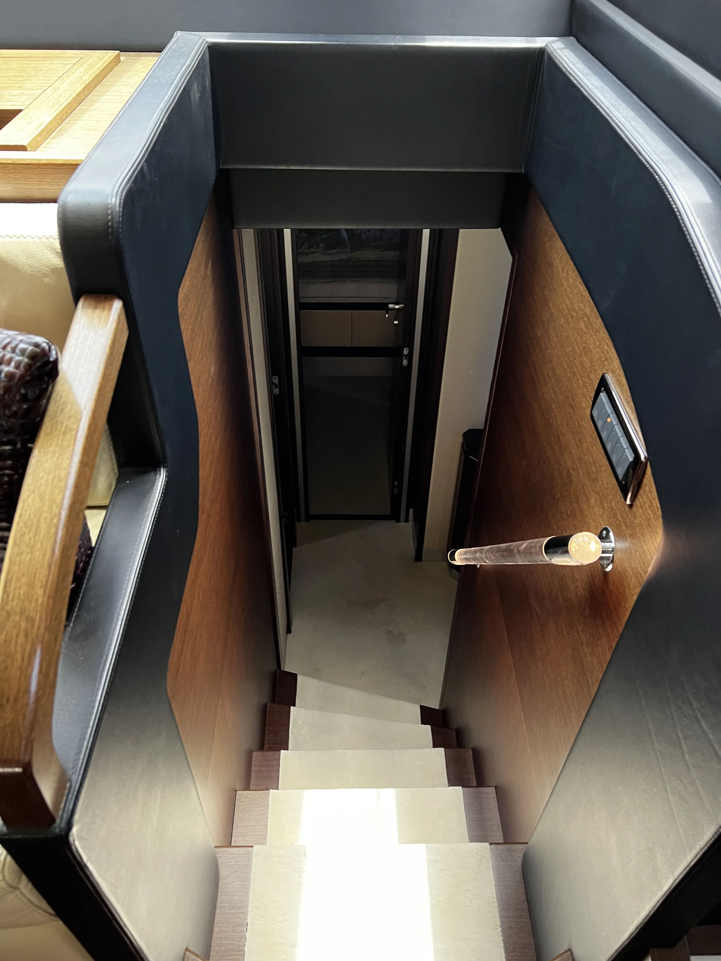 Image slide 133018