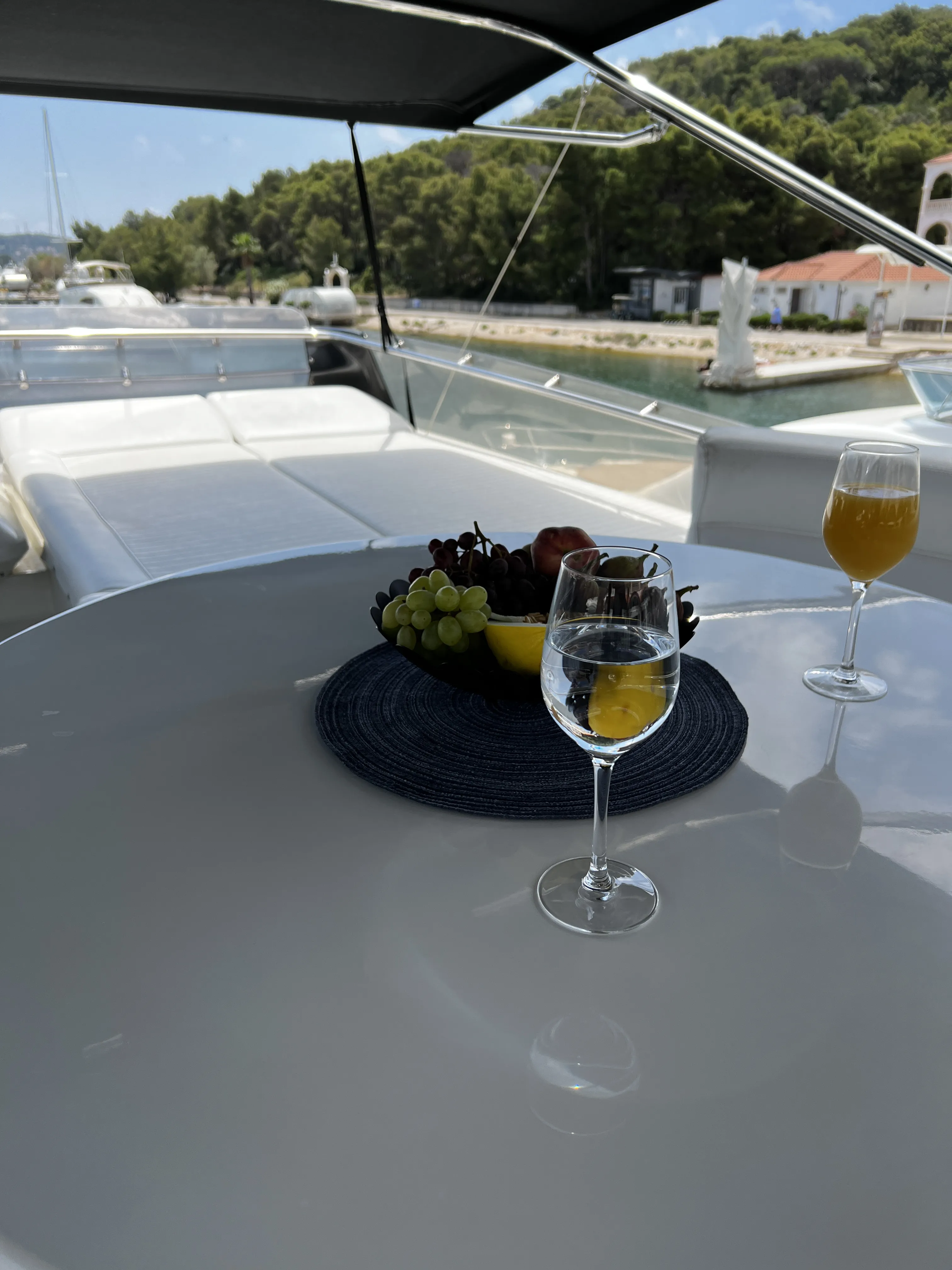 Image slide 133019