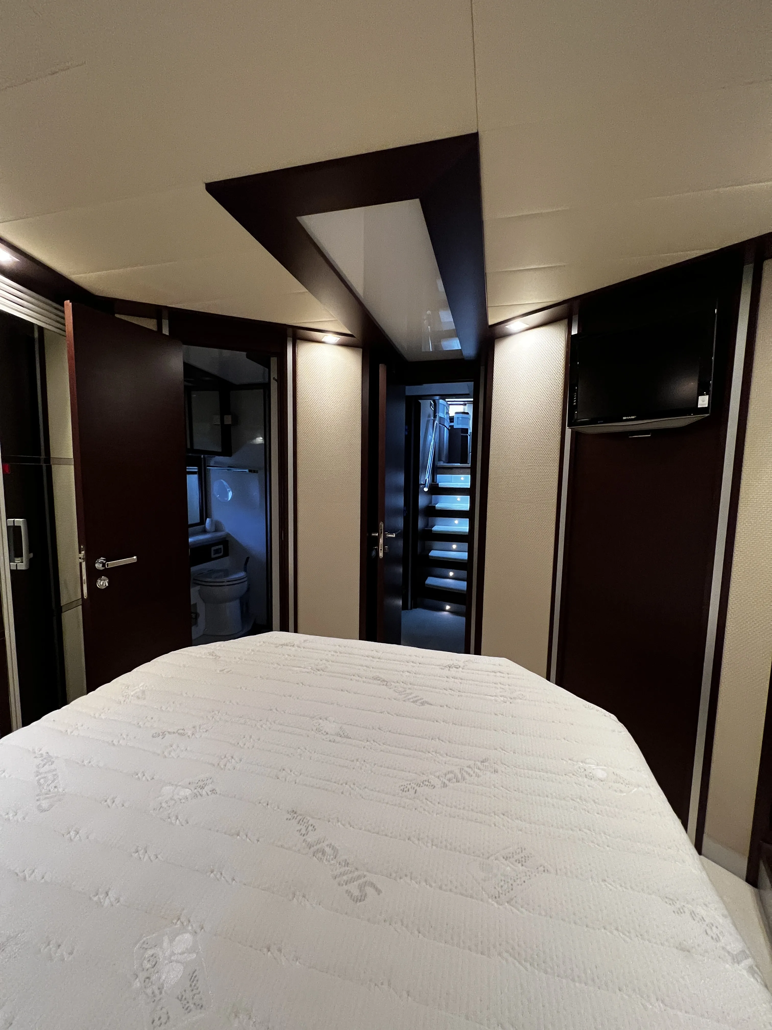 Image slide 133021
