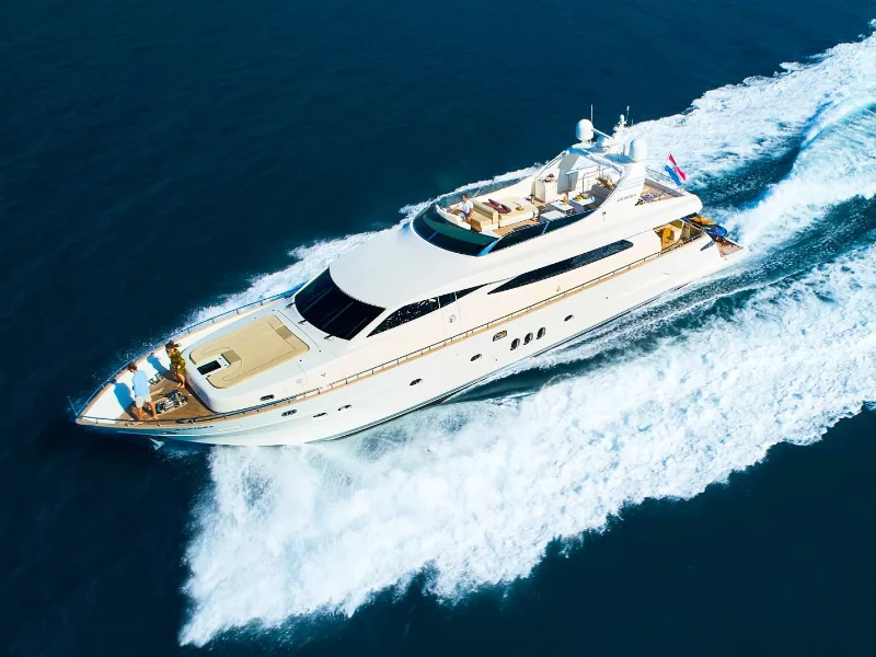 Canados 86 Karisma boat image