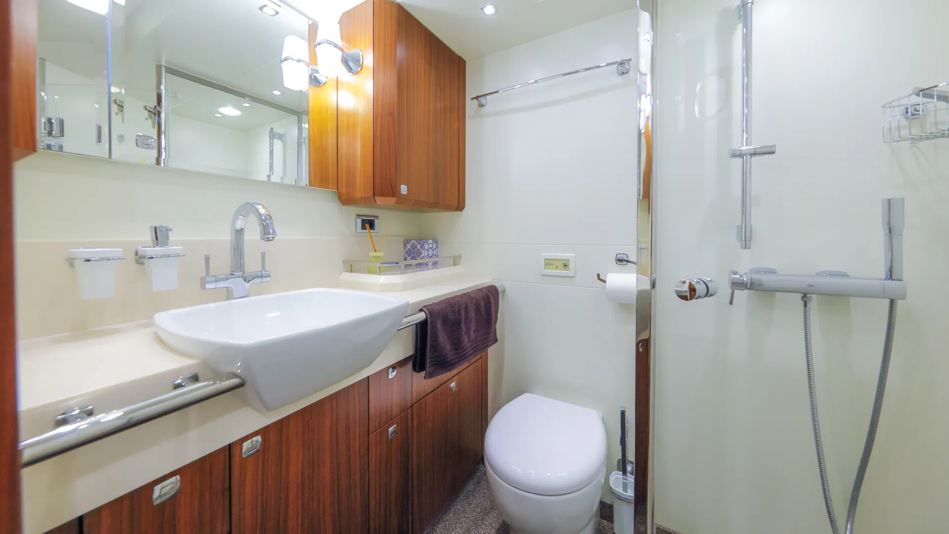Image slide 133352