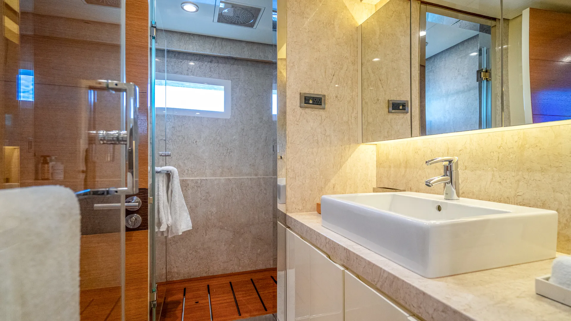 Image slide 133689
