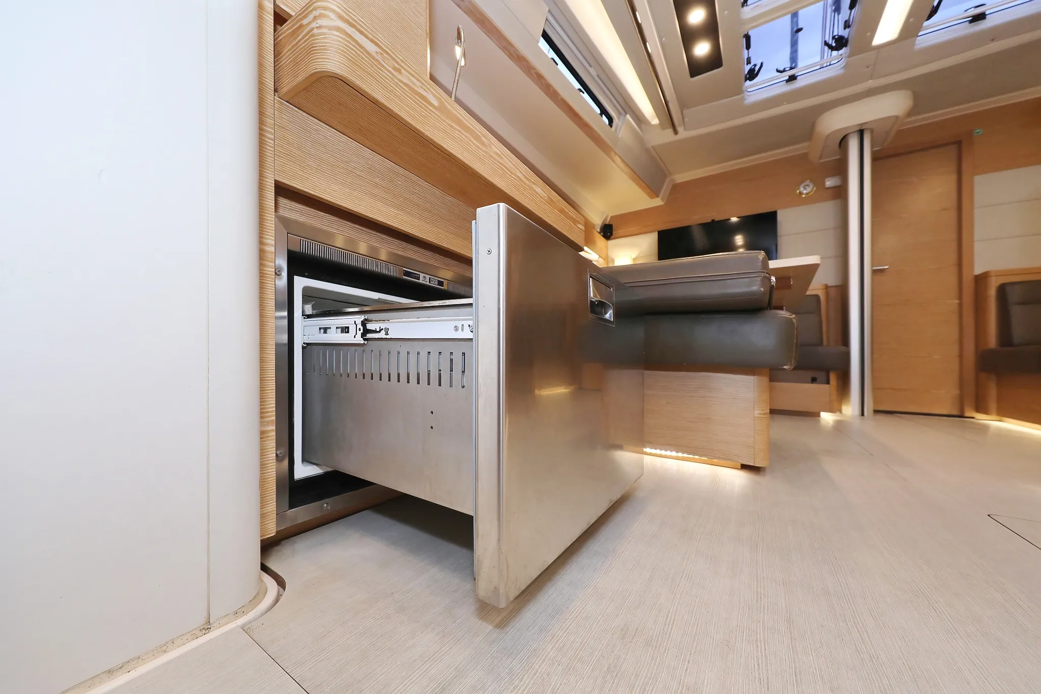 Image slide 13370