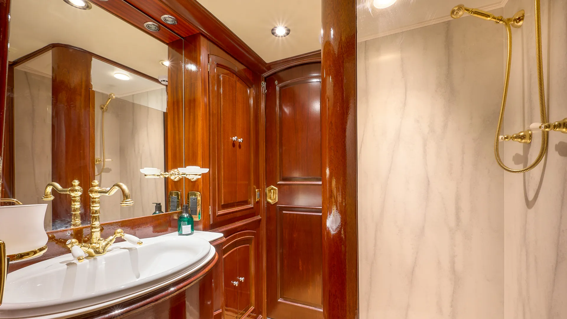 Image slide 133714