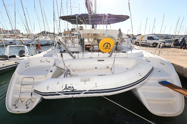 Lagoon 380 S2 Love Song boat image