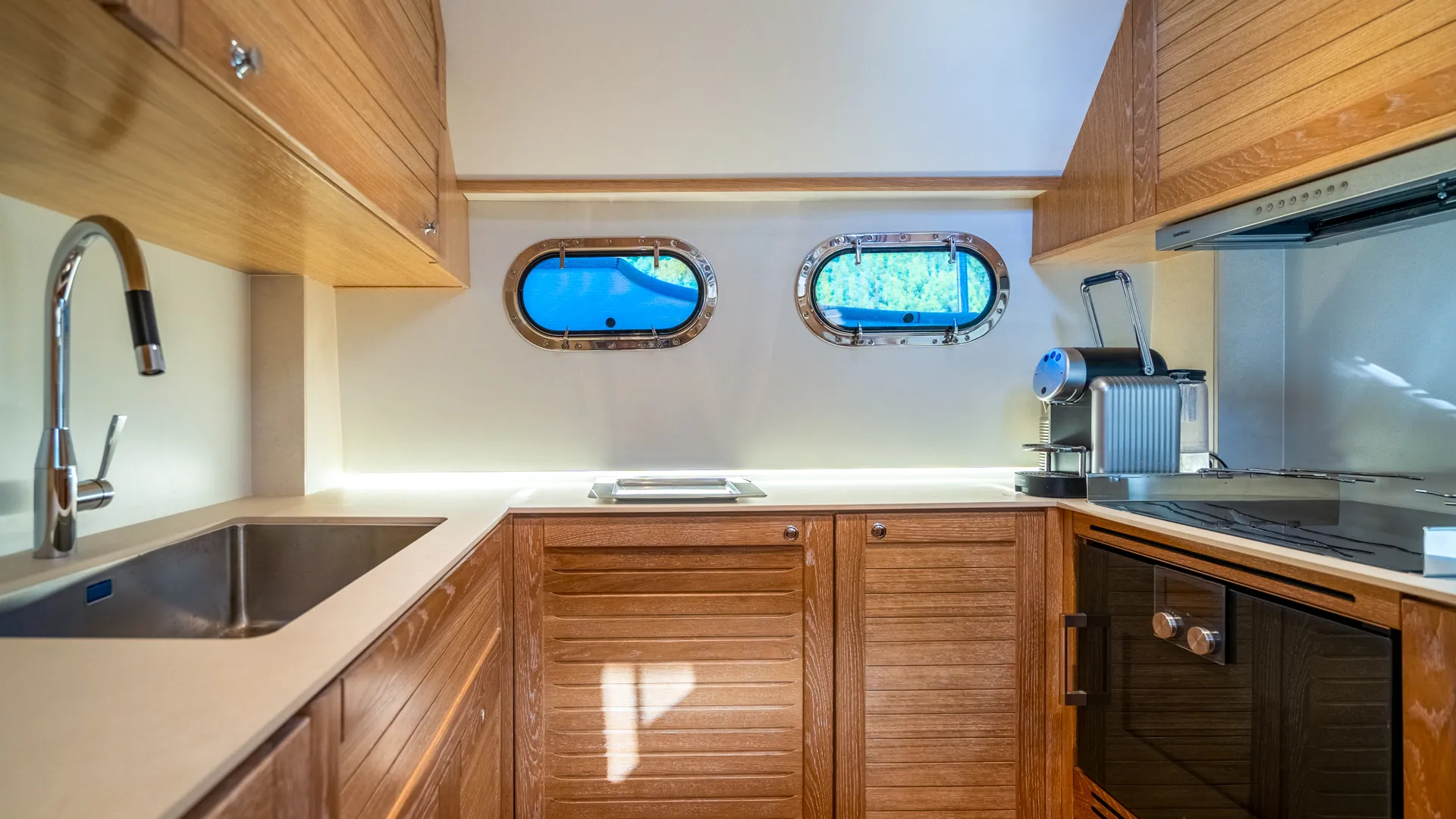 Image slide 133857
