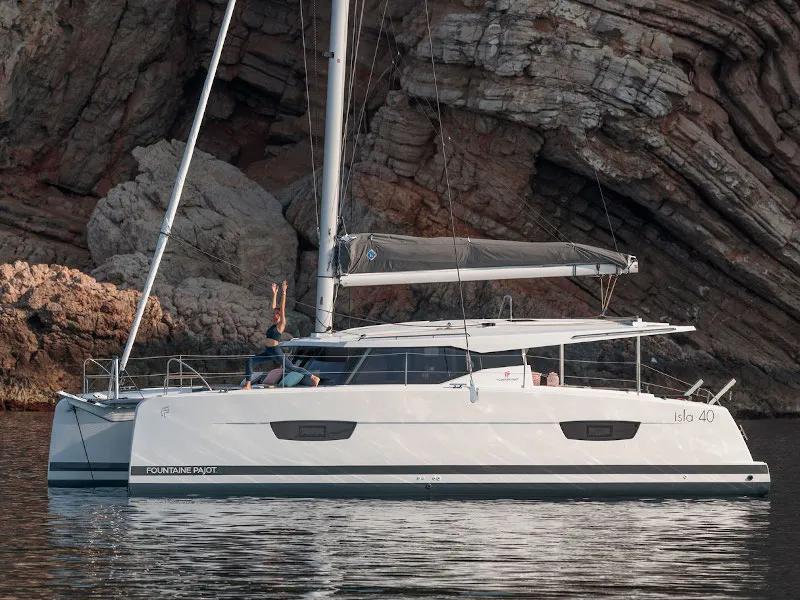 Isla 40 My Way boat image