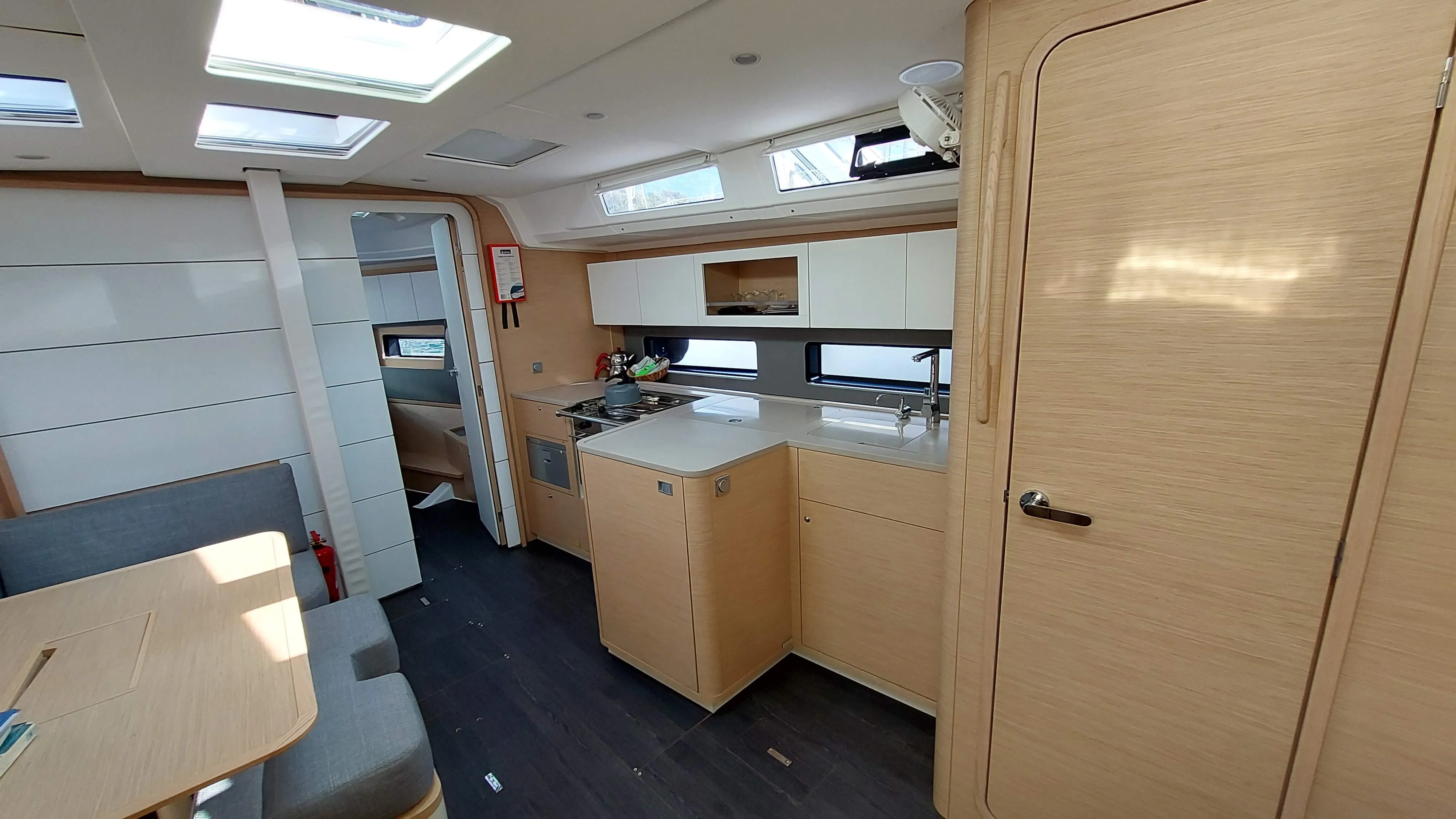 Image slide 134676
