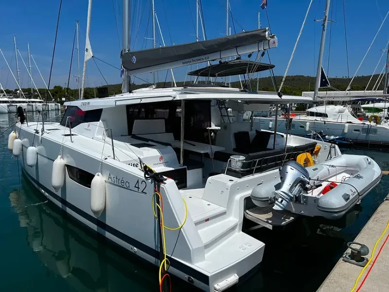 Astréa 42 Jami boat image