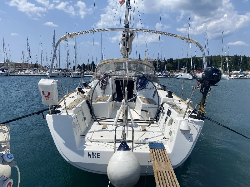 First 35 NIKE boat image