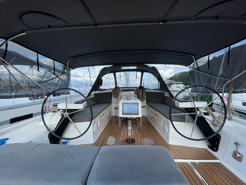 Dufour 430 Kummsal boat image
