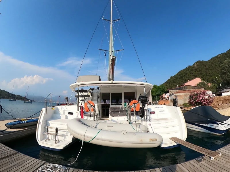 Lagoon 400 S2 Suncity 2 boat image