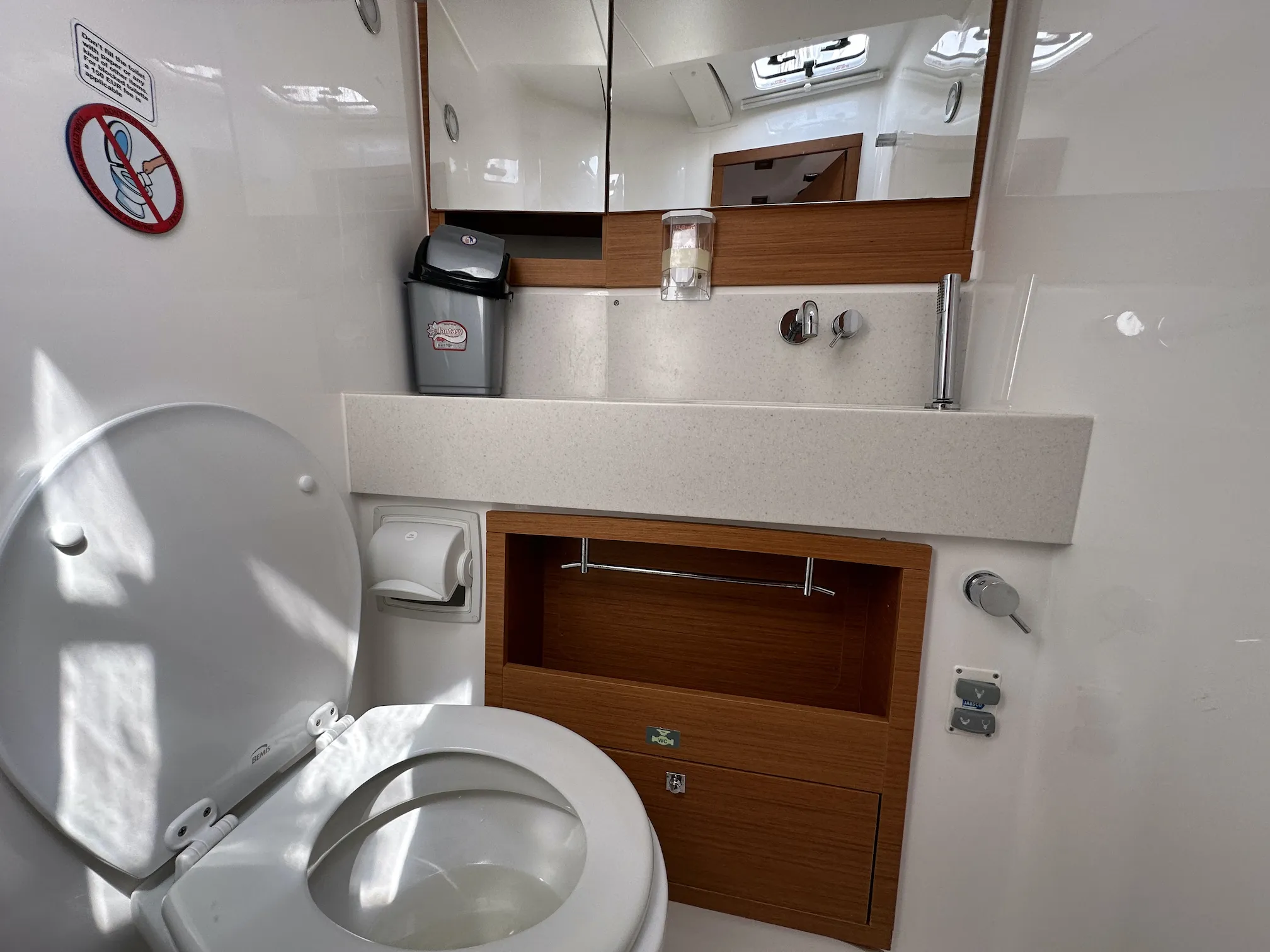 Image slide 135343