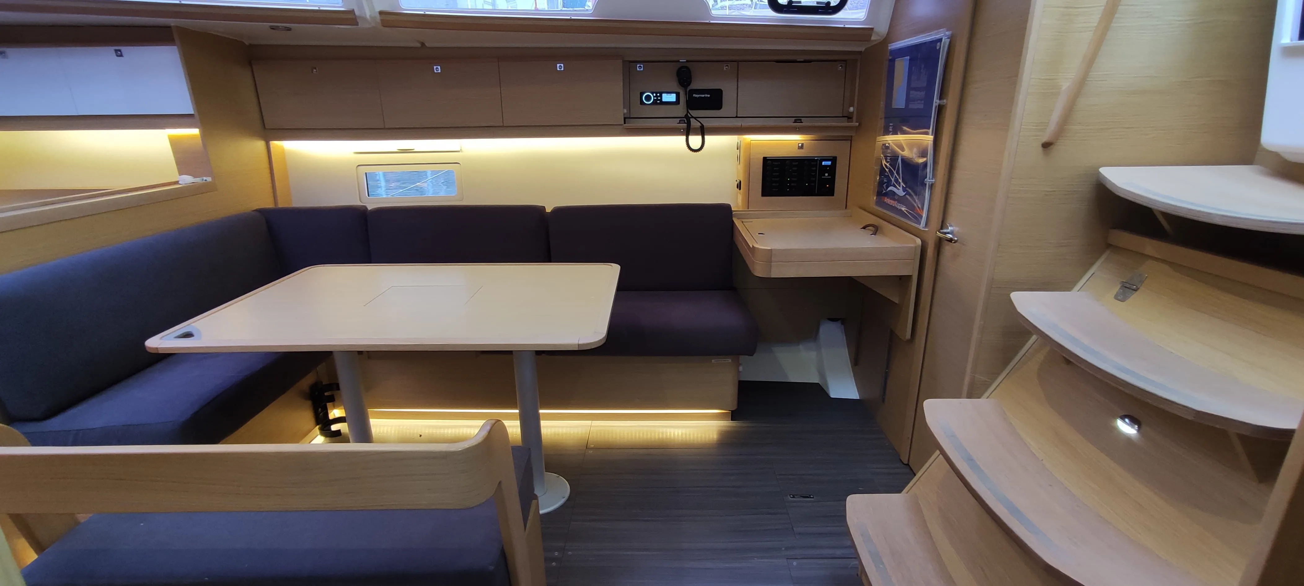 Image slide 135389