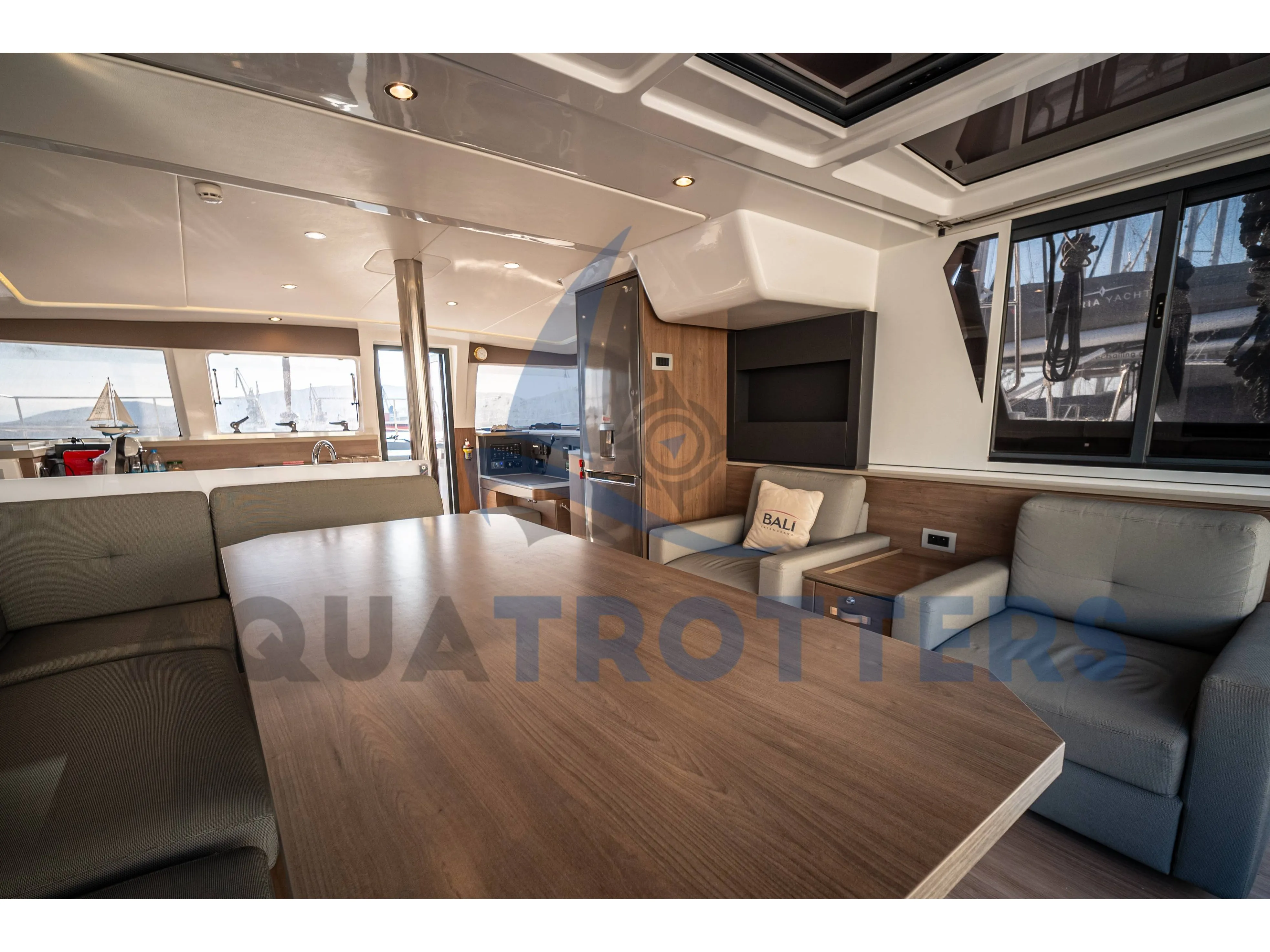 Image slide 135715