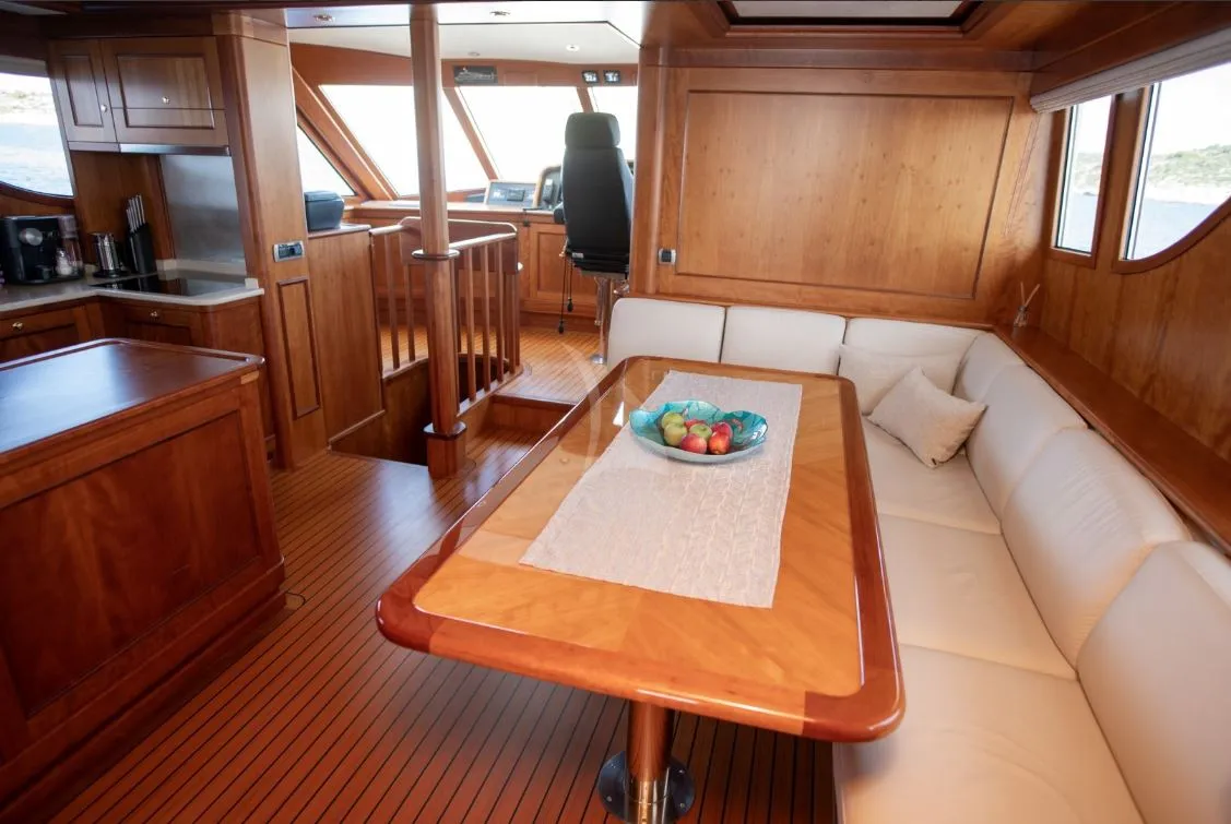 Image slide 135837