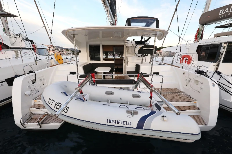 Lagoon 40 Venus boat image