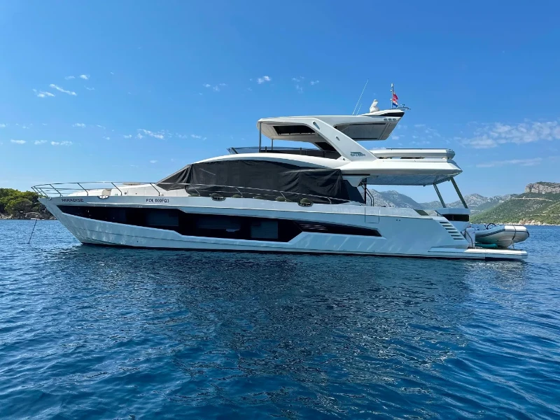 Galeon 680 Fly PARADISE boat image