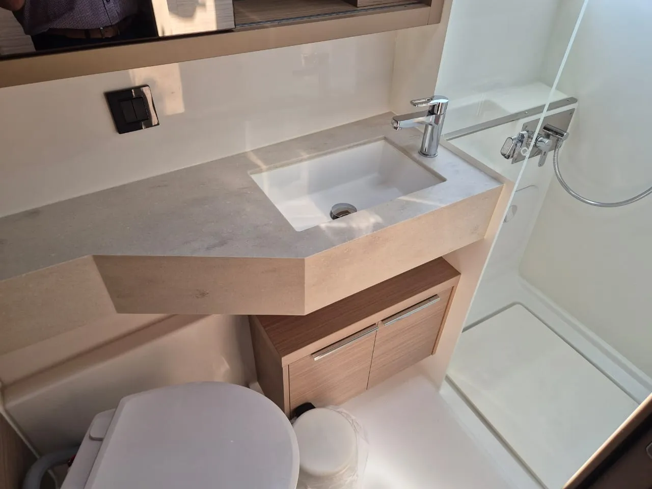 Image slide 135996