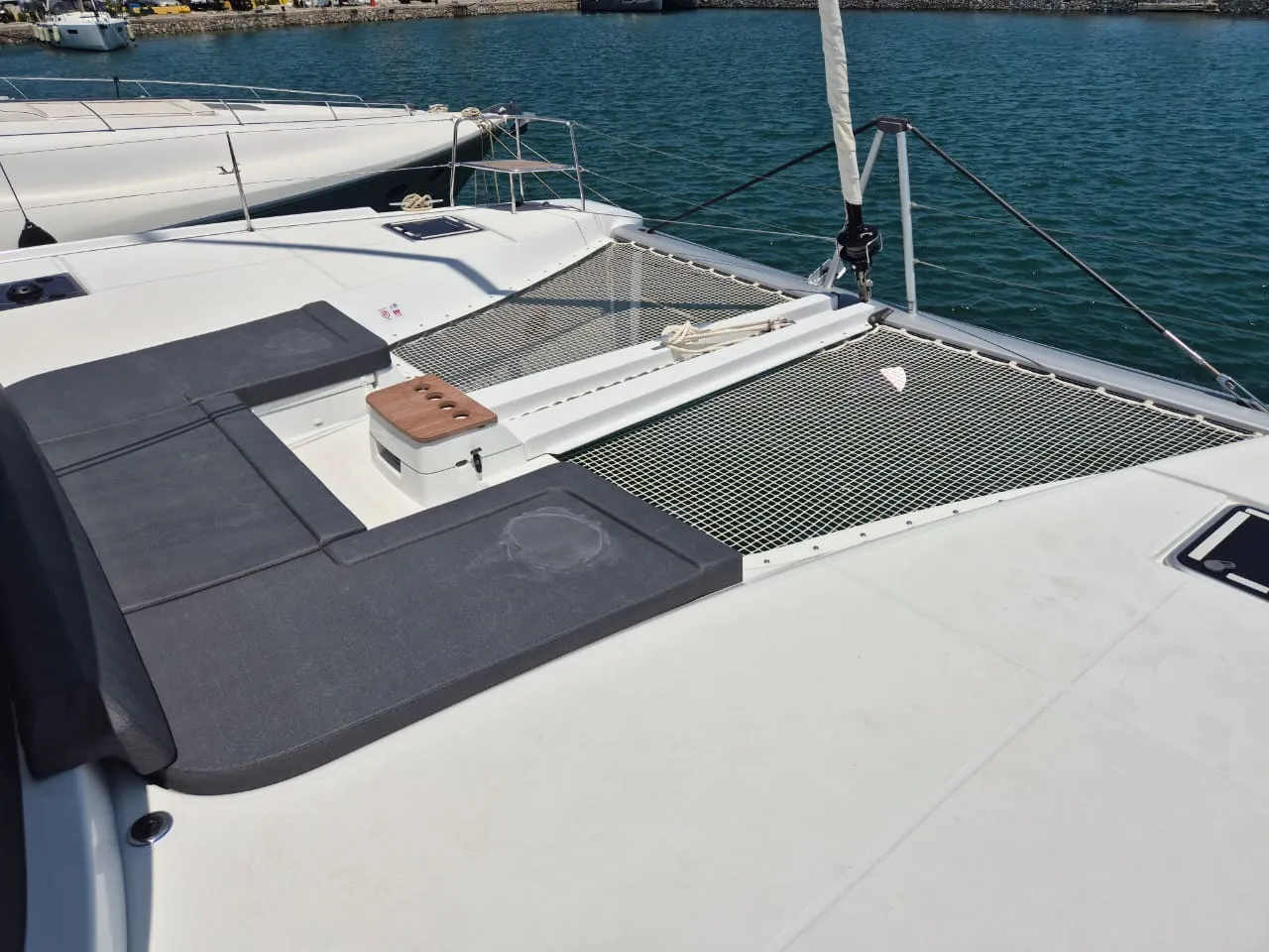 Image slide 136002